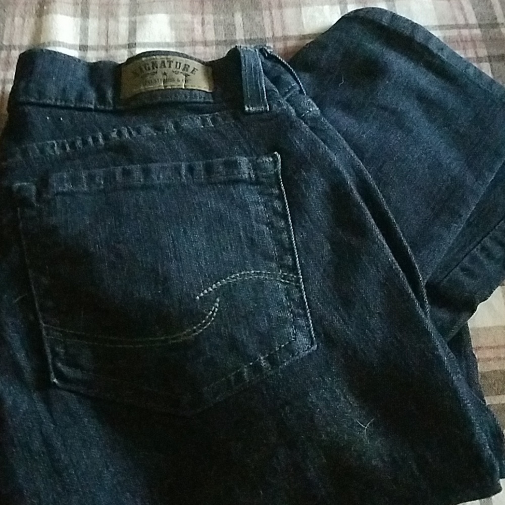 Levi's